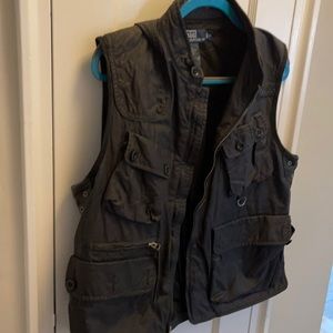 Polo Ralph Lauren vest size medium .